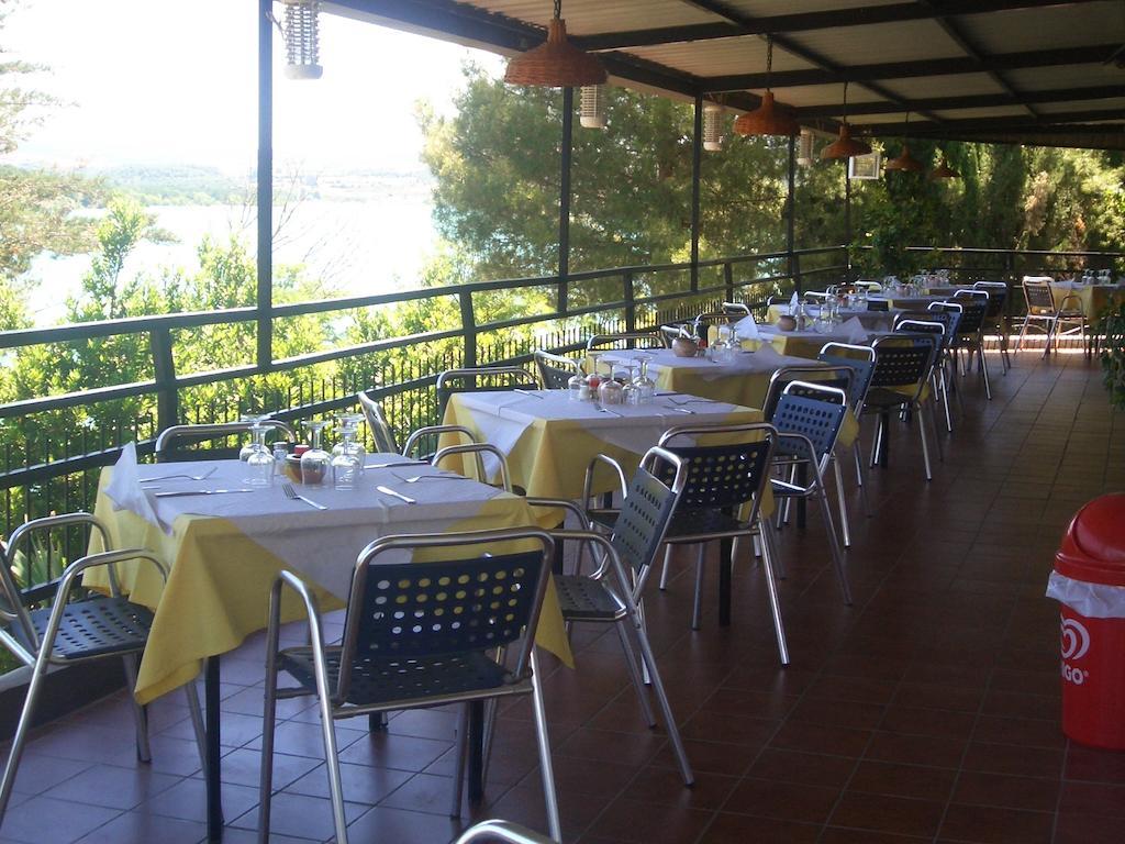 La Puebla De Castro Hotel Bellavista מראה חיצוני תמונה